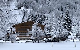 Hotel Kuenstleralm