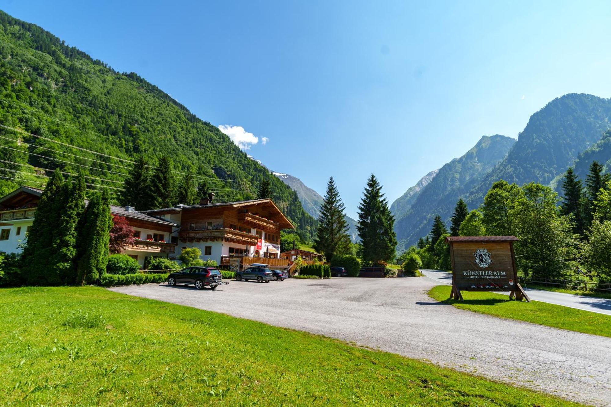 Hotel Kuenstleralm Kaprun Kültér fotó