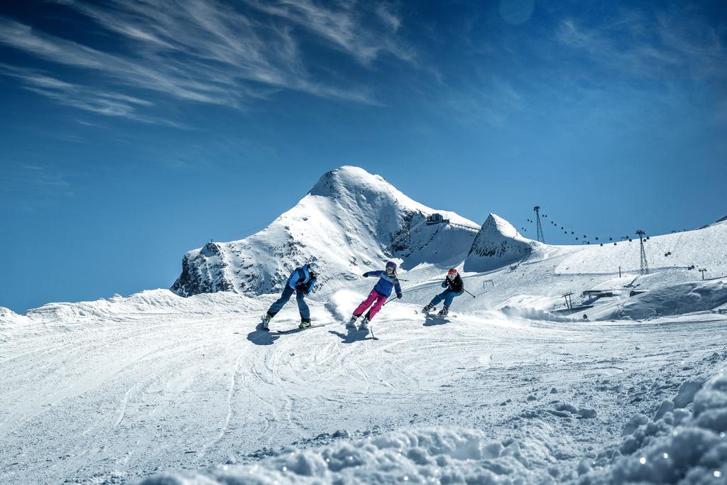 Hotel Kuenstleralm Kaprun Kültér fotó
