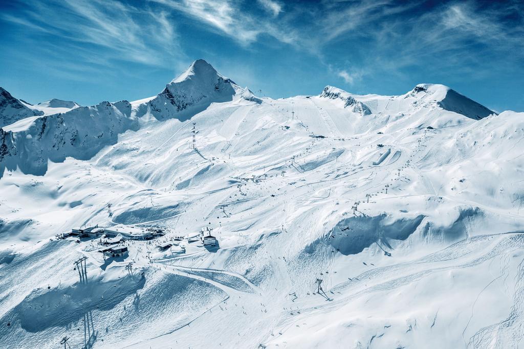Hotel Kuenstleralm Kaprun Kültér fotó