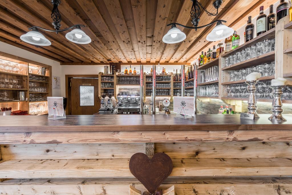 Hotel Kuenstleralm Kaprun Kültér fotó